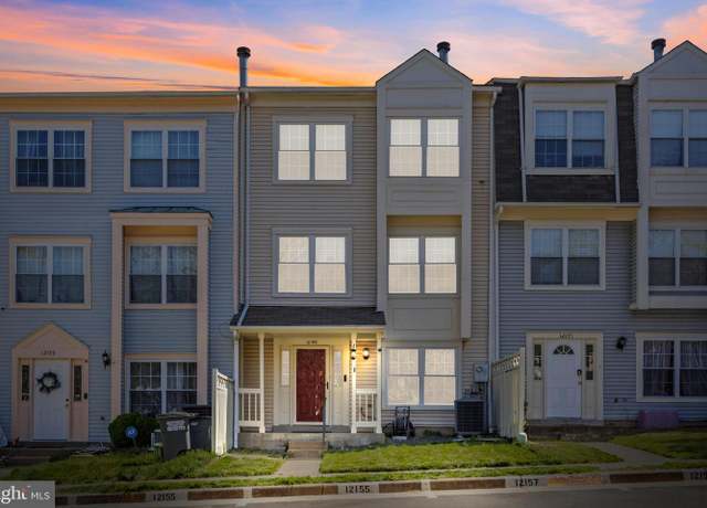 Property at 12155 Old Salem Ct, Woodbridge, VA 22192, 3 beds, 2.5 baths