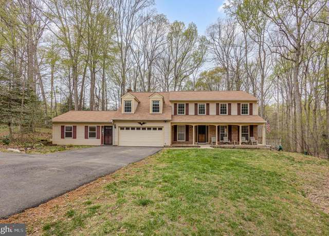 Property at 14452 Alps Dr, Woodbridge, VA 22193, 5 beds, 3.5 baths