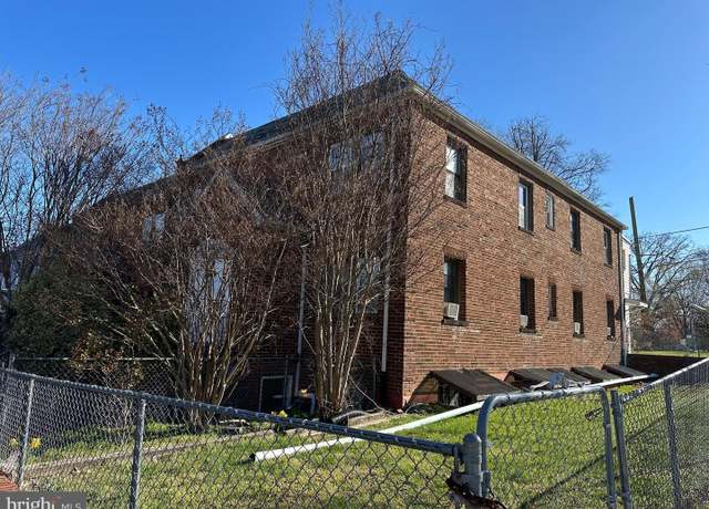 Property at 4801 3rd St NW, Washington, DC 20011, 10 beds, 5 baths