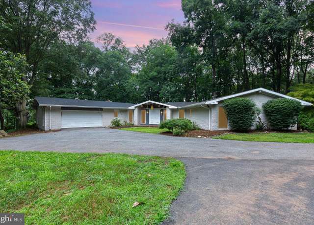 Property at 2837 Conowingo Rd, Bel Air, MD 21015, 3 beds, 2.5 baths