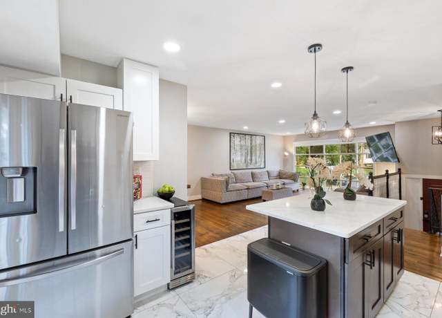 Property at 14303 Merton Ct, Rockville, MD 20853, 5 beds, 3 baths