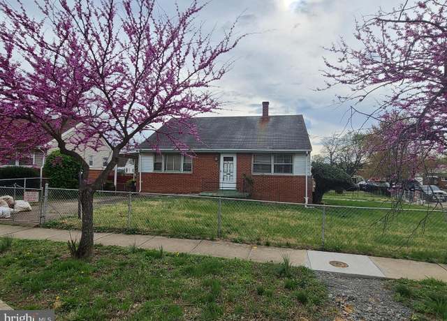 Property at 4901 Maury Pl, Oxon Hill, MD 20745, 3 beds, 1.5 baths