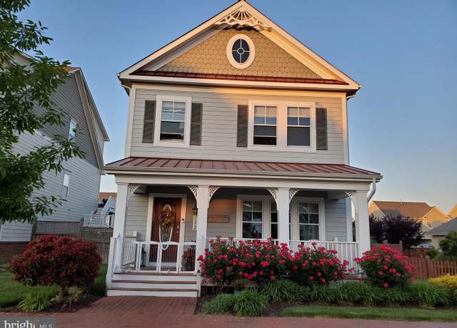 Property at 132 Claiborne St, Chester, MD 21619, 3 beds, 3.5 baths