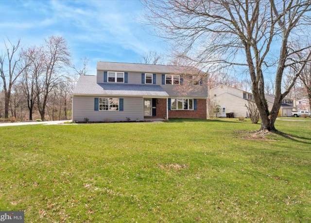 Property at 2010 Greyhorse Dr, Warrington, PA 18976, 4 beds, 2.5 baths