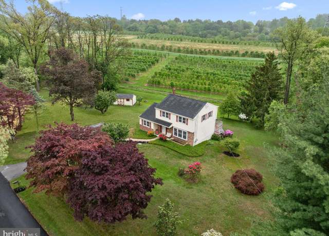 Property at 1510 Montvale Cir, West Chester, PA 19380, 4 beds, 1.5 baths
