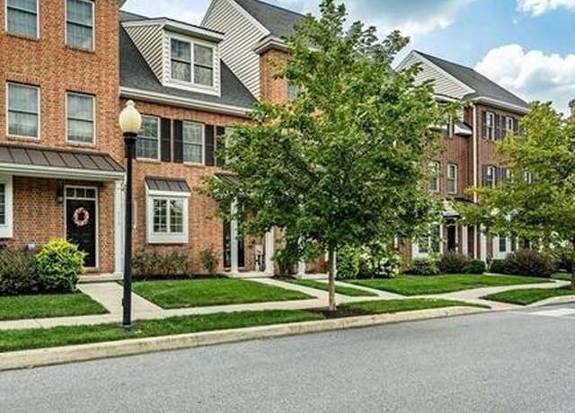 Property at 630 D St, Kennett Square, PA 19348, 4 beds, 3.5 baths