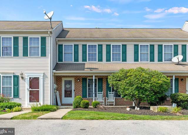 Property at 393 Deerfield Dr, Mount Joy, PA 17552, 3 beds, 1.5 baths