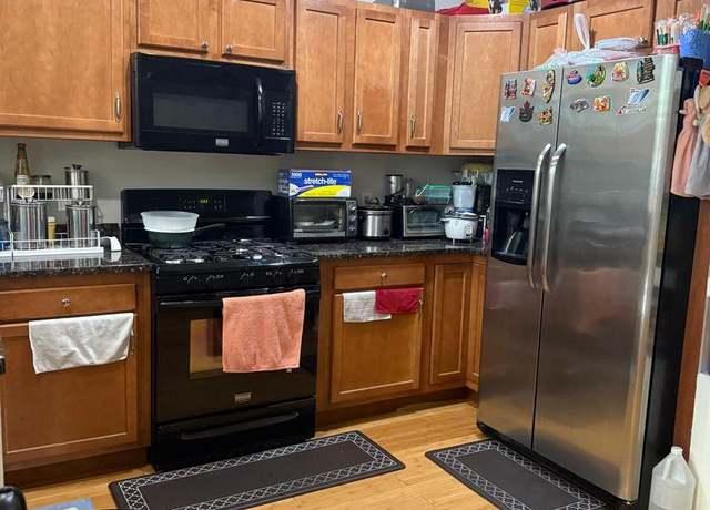 Property at 1100 Vine St Unit P301, Philadelphia, PA 19107, 2 beds, 1.5 baths