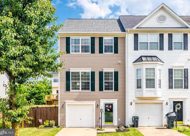 Property at 6182 Newton Ln, Bealeton, VA 22712, 3 beds, 3 baths