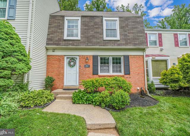 Property at 2927 Ellenwood Dr, Fairfax, VA 22031, 3 beds, 2.5 baths
