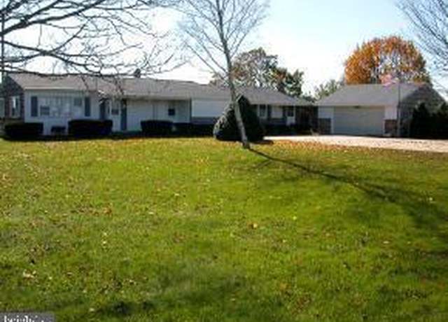 Property at 24030 Milton Ellendale Hwy, Milton, DE 19968