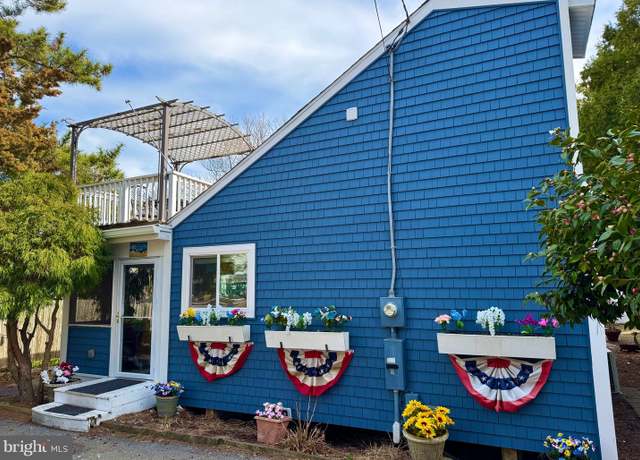 Property at 102 West St, Dewey Beach, DE 19971, 6 beds, 3 baths