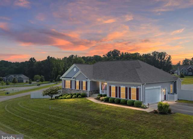 Property at 940 Peppertree Ln, Huntingtown, MD 20639, 3 beds, 3.5 baths
