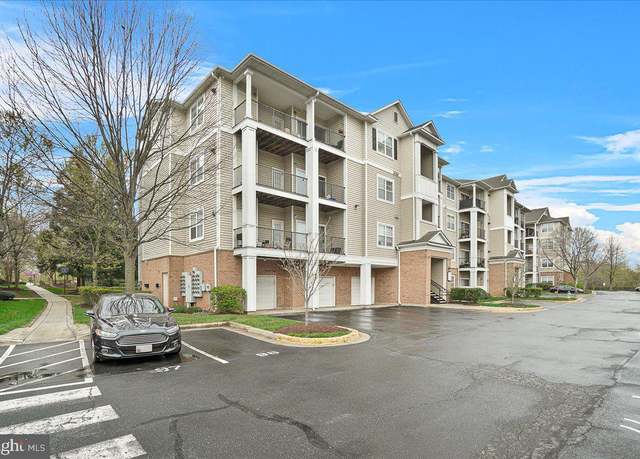 Property at 19617 Galway Bay Cir #402, Germantown, MD 20874, 2 beds, 2 baths