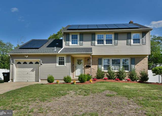 Property at 100 Shenandoah Rd, Cinnaminson, NJ 08077, 4 beds, 3.5 baths