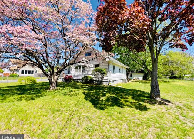 Property at 577 3rd, Vineland, NJ 08360, 2 beds, 1 bath