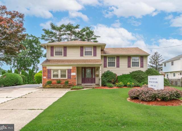Property at 64 Warwick Rd, Stratford, NJ 08084, 4 beds, 2 baths