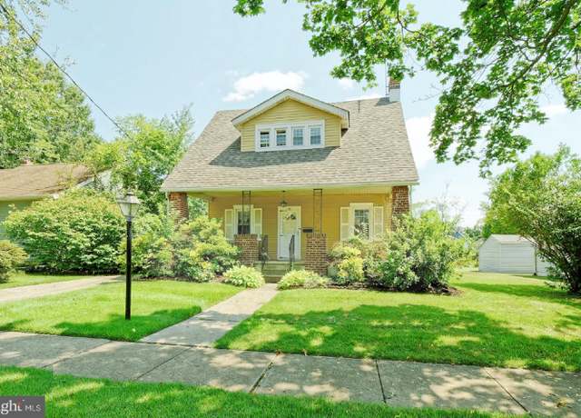 Property at 38 Minnehaha Rd, Somerdale, NJ 08083, 3 beds, 1 bath
