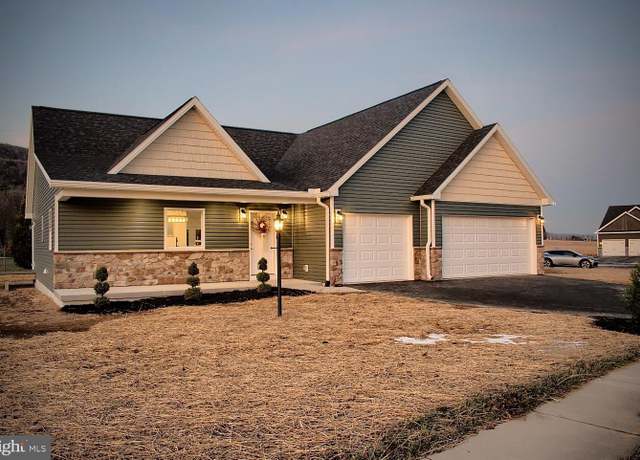 Property at 126 Saffron Blvd, Centre Hall, PA 16828, 3 beds, 2.5 baths