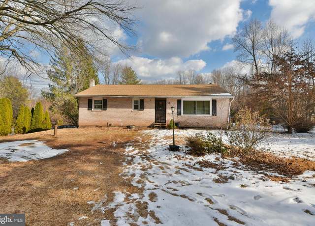 Property at 1372 Laurelwood Rd, Pottstown, PA 19465, 3 beds, 1.5 baths