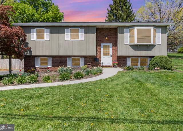 Property at 1213 Roush Rd, Hummelstown, PA 17036, 3 beds, 2.5 baths