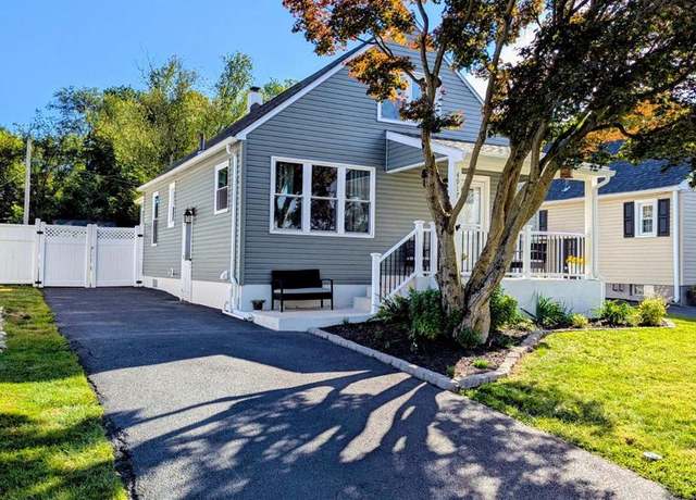 Property at 4917 Shepherd St, Brookhaven, PA 19015, 3 beds, 2 baths