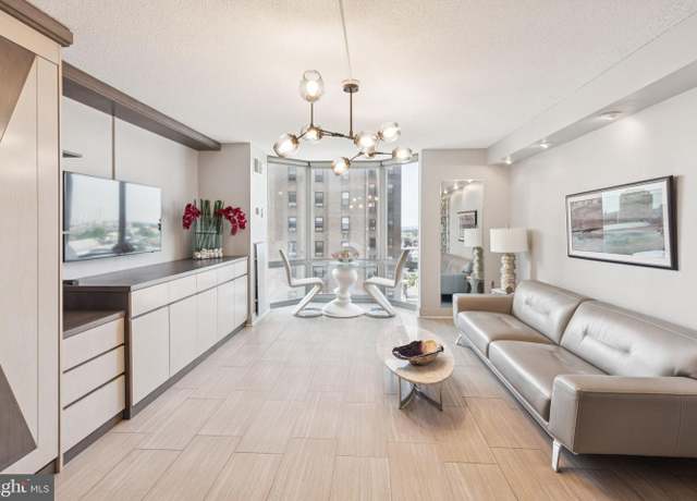 Property at 2018 Walnut St Unit 12M, Philadelphia, PA 19103, 1 bath