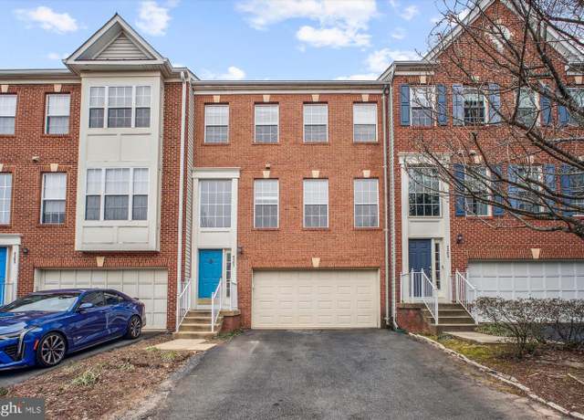 Property at 4207 Vernoy Hills Comn, Fairfax, VA 22033, 3 beds, 3 baths