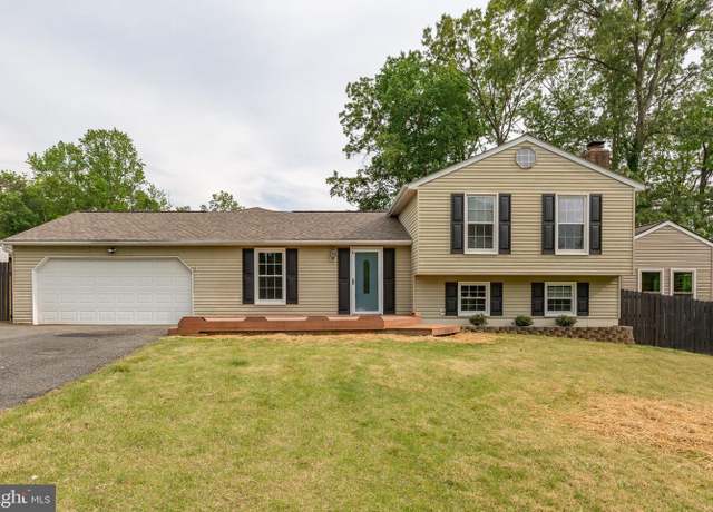 Property at 9 Fairfield Ct, Stafford, VA 22554, 3 beds, 4 baths
