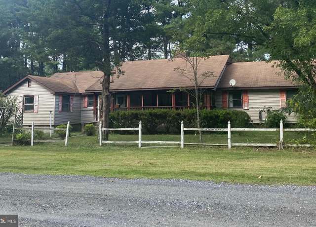 Property at 10469 Anna Patrick Ln, Seaford, DE 19973, 3 beds, 2 baths