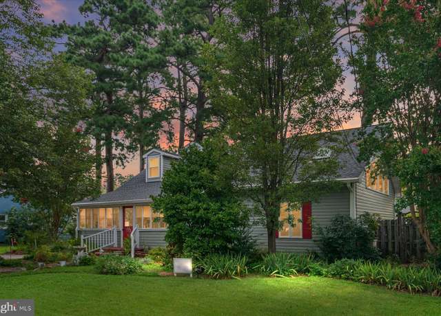 Property at 7007 Dover Ave, North Beach, MD 20714, 3 beds, 2 baths