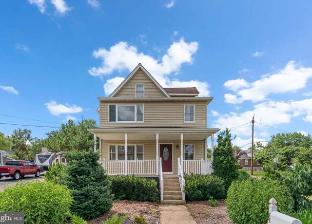 Property at 4511 Rehbaum Ave, Halethorpe, MD 21227, 4 beds, 4 baths
