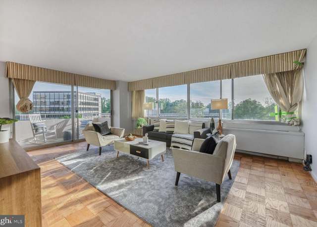 Property at 4515 Willard Ave Unit 1004S, Chevy Chase, MD 20815, 3 beds, 2 baths