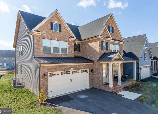 Property at 6547 Clubhouse Dr, Laurel, MD 20708, 5 beds, 5.5 baths
