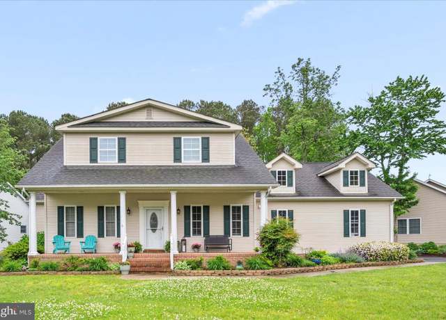 Property at 9410 Lake View Dr, Berlin, MD 21811, 4 beds, 3.5 baths