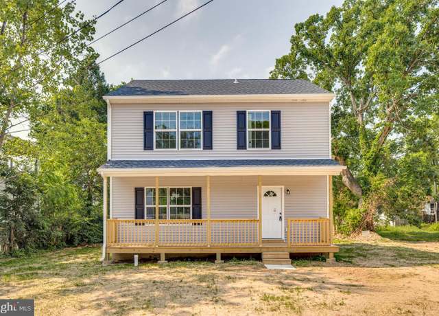 Property at 415 E Mulberry St, Millville, NJ 08332, 3 beds, 2.5 baths
