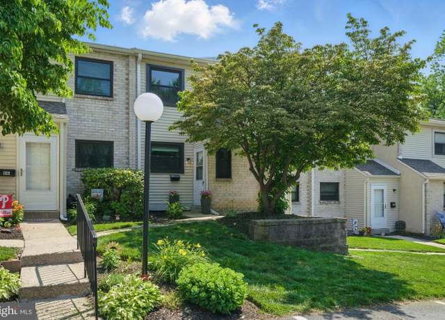 Property at 1605 Valley Dr #1605, West Chester, PA 19382, 2 beds, 1.5 baths