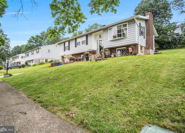 Property at 3212 Trinity Rd, Harrisburg, PA 17109, 4 beds, 2 baths