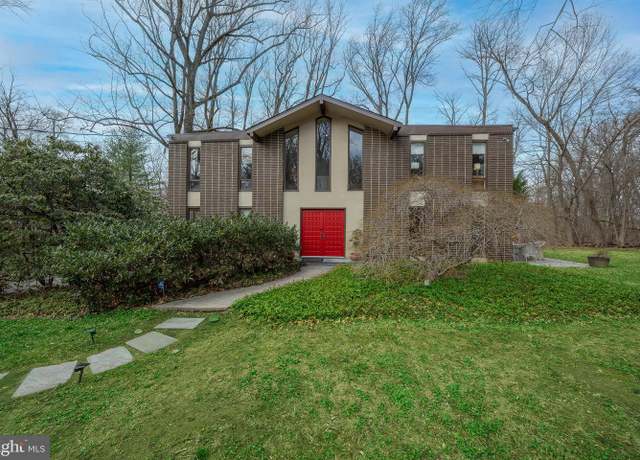 Property at 828 Summit Rd, Penn Valley, PA 19072, 4 beds, 3.5 baths