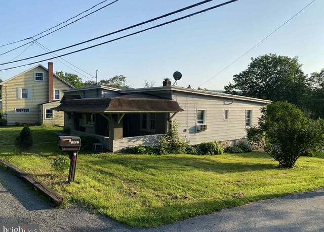 Property at 1027 Clamtown Rd, Tamaqua, PA 18252, 4 beds, 2 baths
