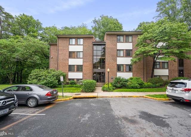 Property at 1423 Northgate Sq Unit 1423-11C, Reston, VA 20190, 3 beds, 2 baths