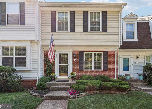 Property at 178 Sulgrave Ct, Sterling, VA 20165, 3 beds, 3 baths