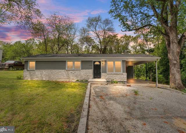 Property at 323 Berry St, Orange, VA 22960, 3 beds, 1 bath