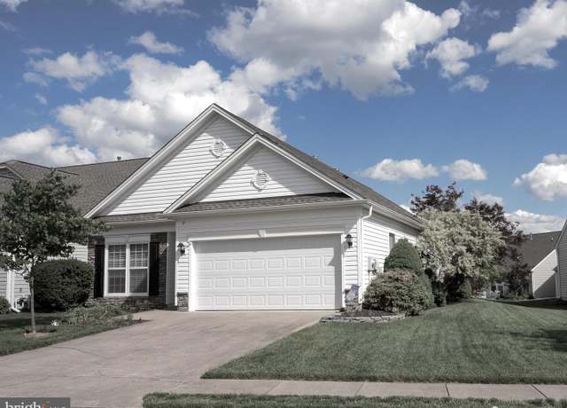 Property at 11 Lucketts Dr, Fredericksburg, VA 22406, 2 beds, 2 baths