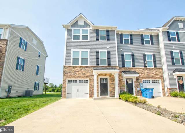 Property at 110 Fletcher Cir, Middletown, DE 19709, 3 beds, 3 baths