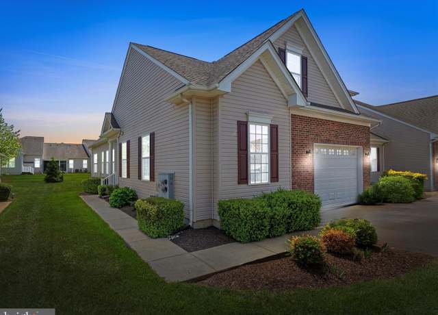 Property at 307 Obelisk Ln, Middletown, DE 19709, 2 beds, 2 baths