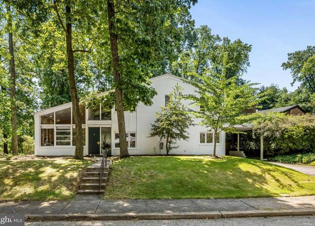 Property at 2103 Northcliff Dr, Baltimore, MD 21209, 3 beds, 2.5 baths