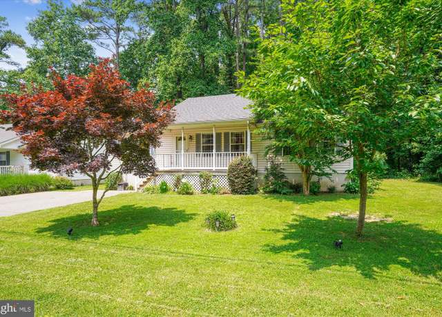 Property at 308 Chestnut Dr, Lusby, MD 20657, 3 beds, 2 baths