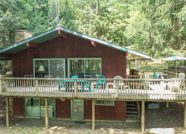 Property at 1461 Shoreline Dr, Swanton, MD 21561, 3 beds, 2.5 baths