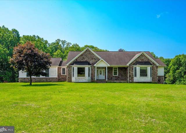 Property at 13779 Triadelphia Rd, Dayton, MD 21036, 4 beds, 4 baths